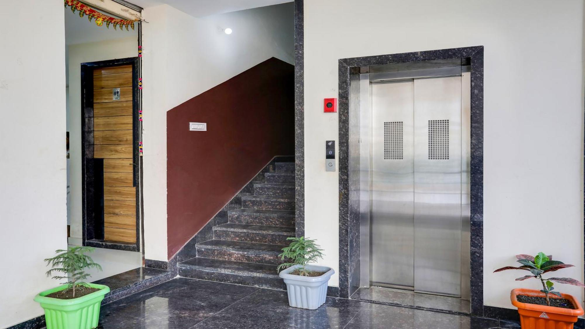 Fabhotel Mansarovar Inn Rāipur Exterior foto